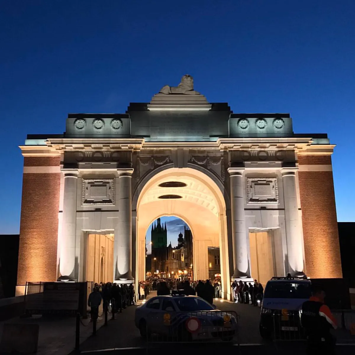 Menin Gate Last Post: Essential Ypres Ceremony Guide 2025