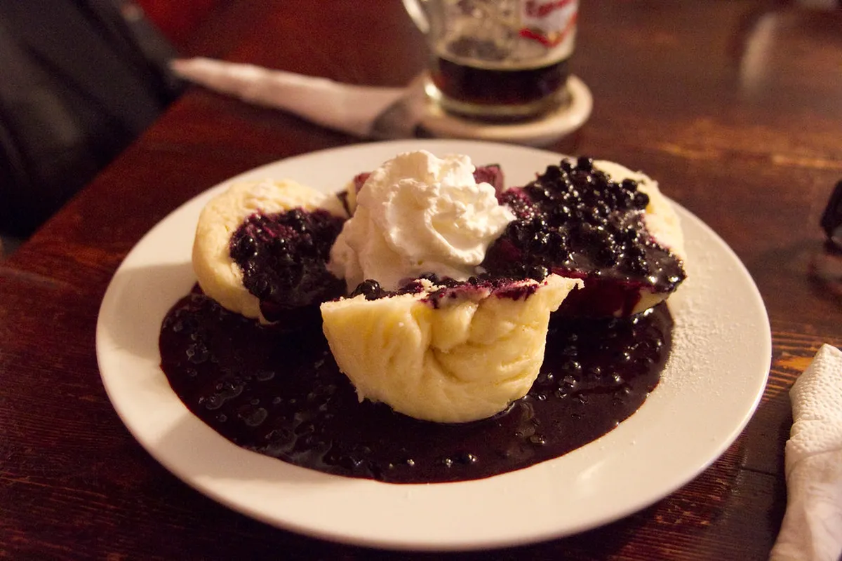 Český Krumlov Food Tour Guide: Taste Czech Delights