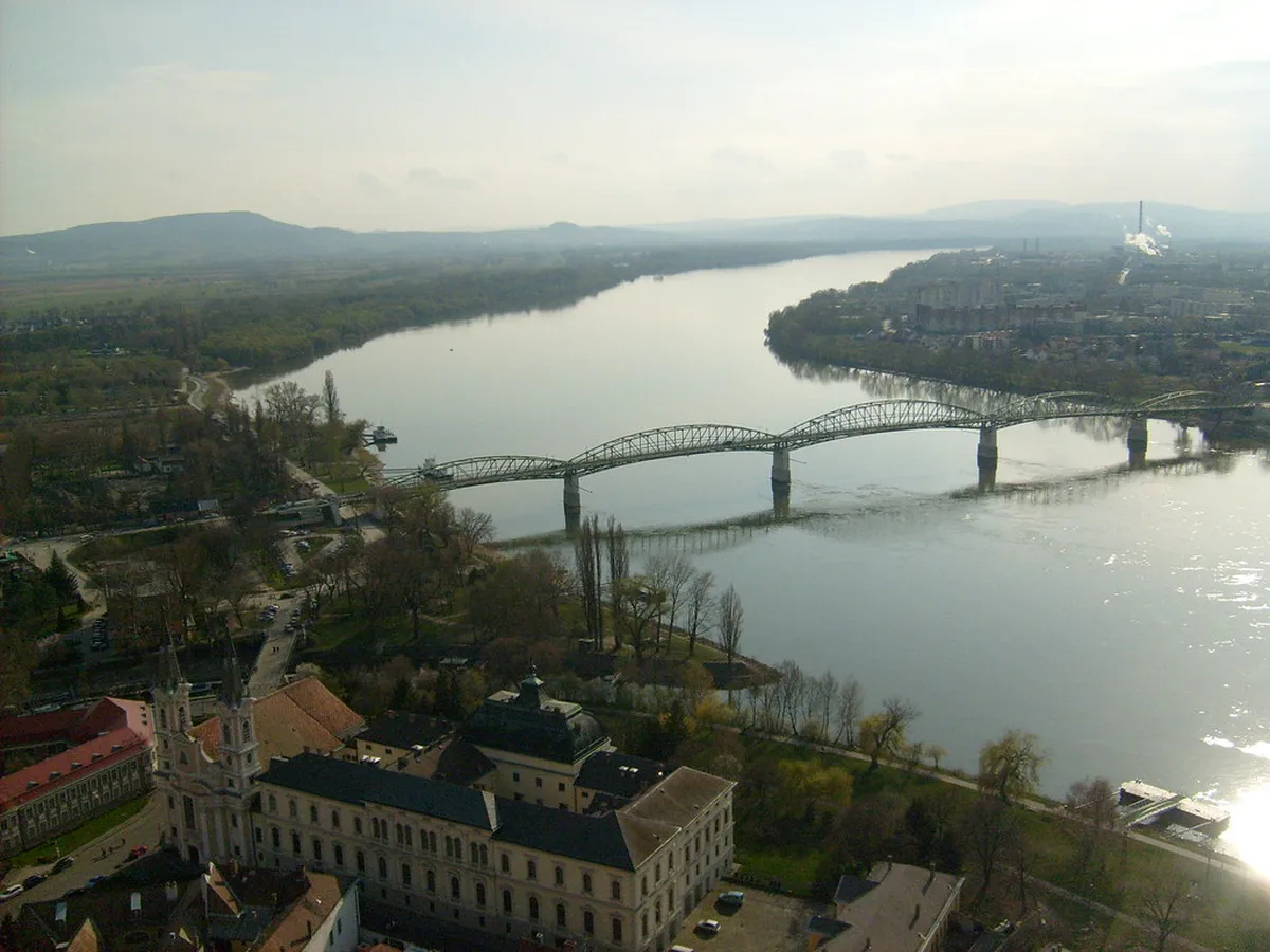 Your Essential Esztergom Danube Museum Guide 2025