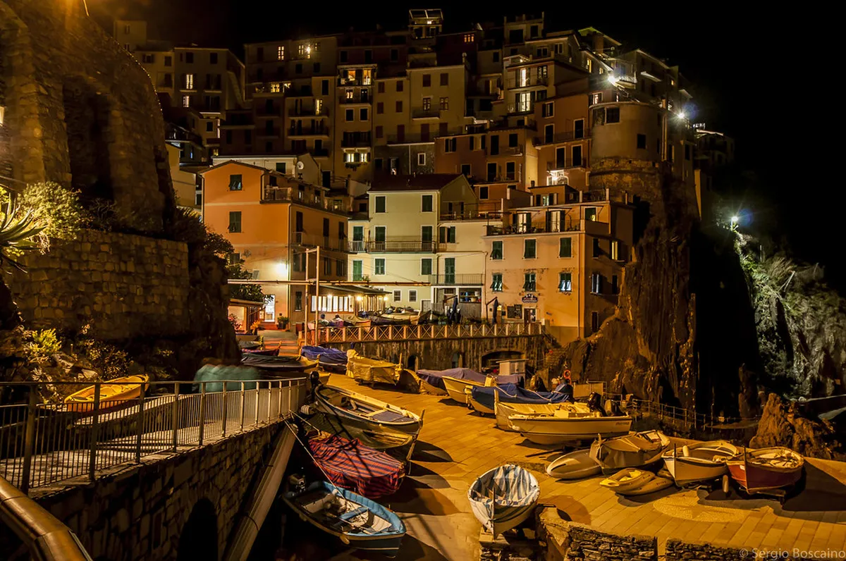 Manarola Local Food Guide 2025: Eat Like a Local