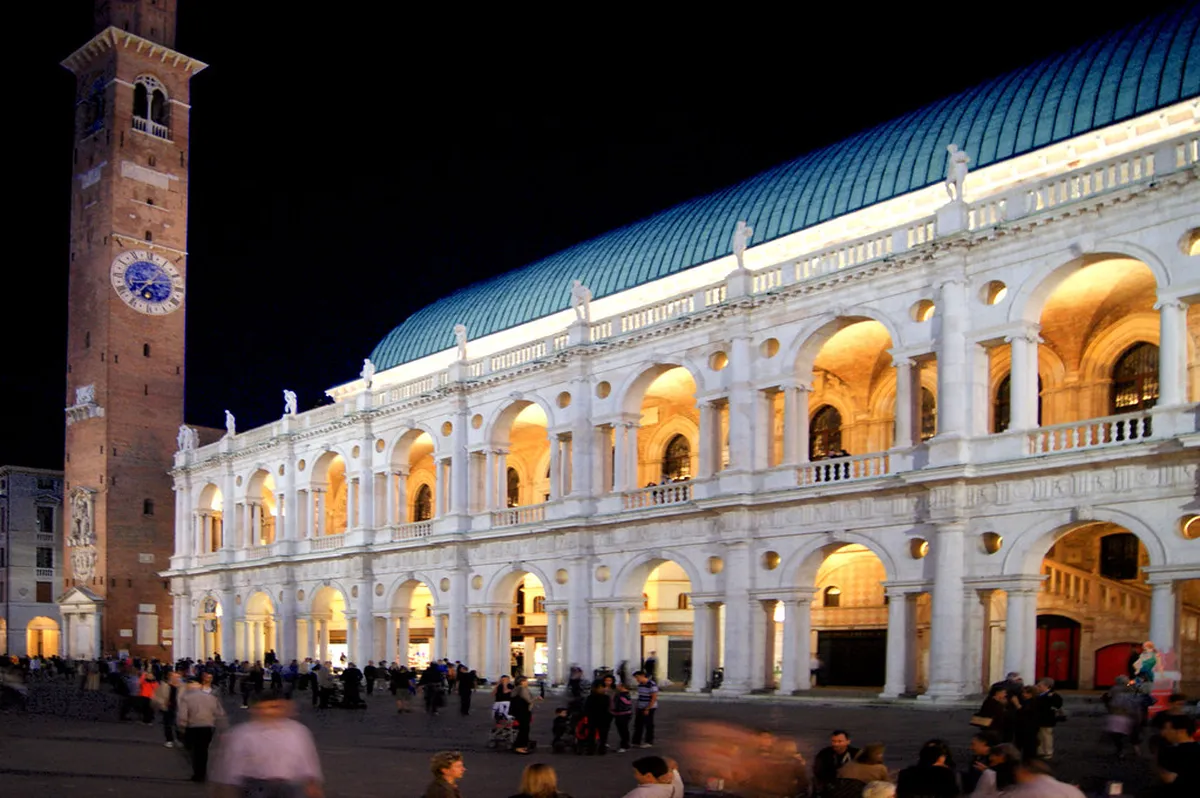 Basilica Palladiana Opening Hours & Tickets in Vicenza 2025